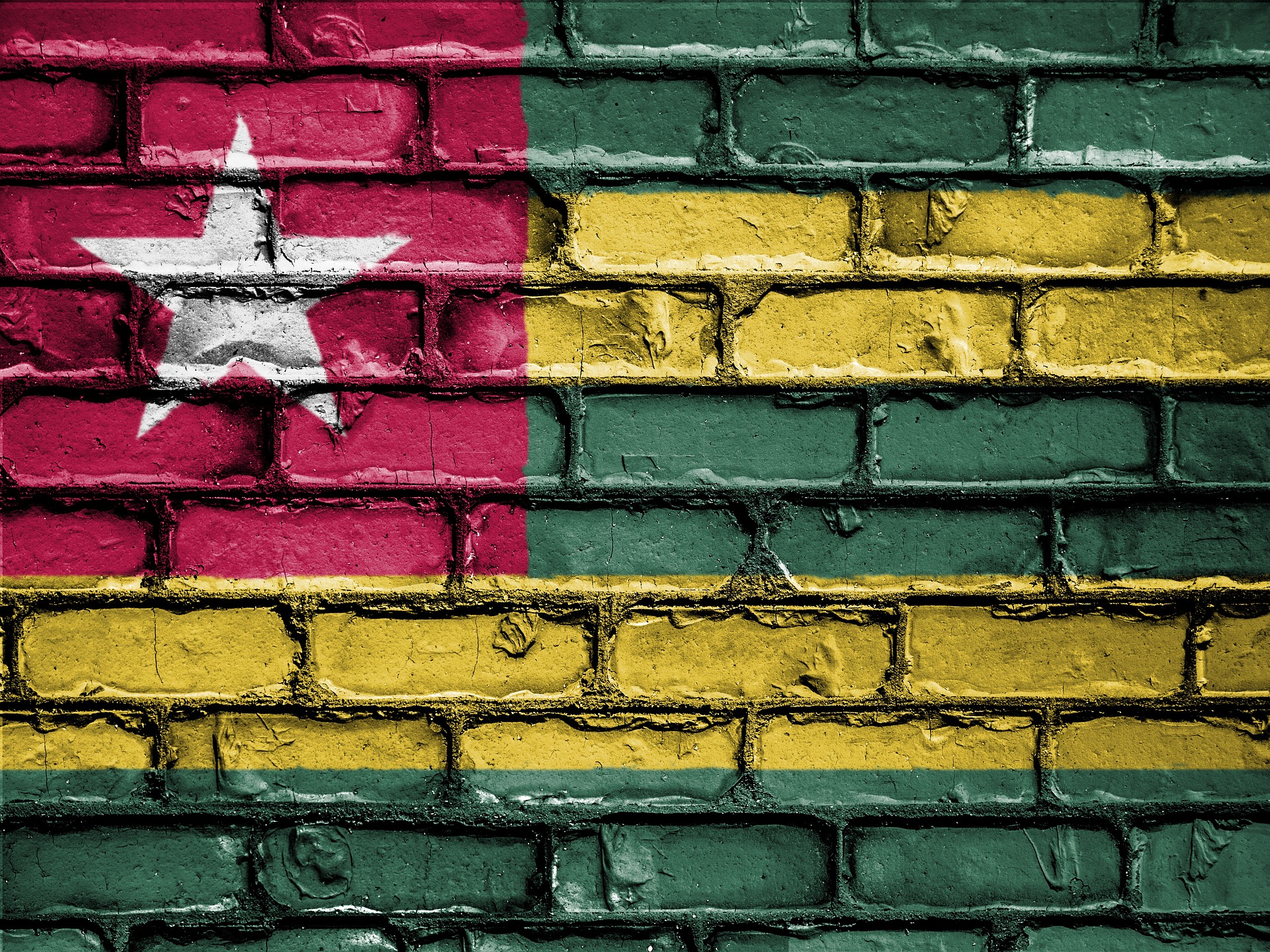 FOTO LATERALE TOGO